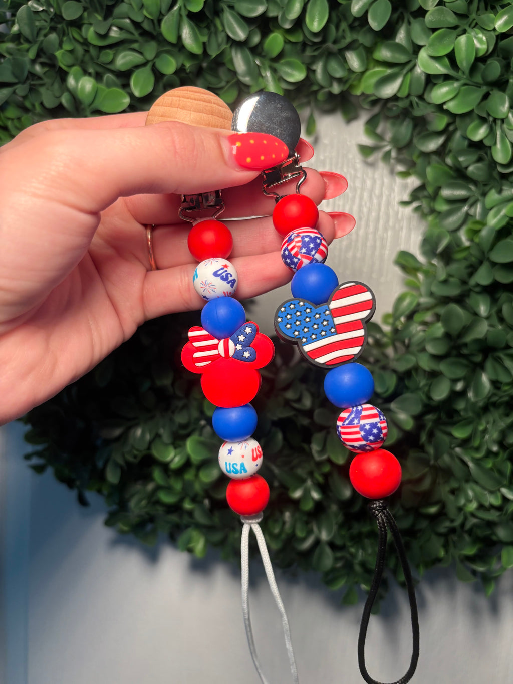 Patriotic Mouse Paci Teething Clip