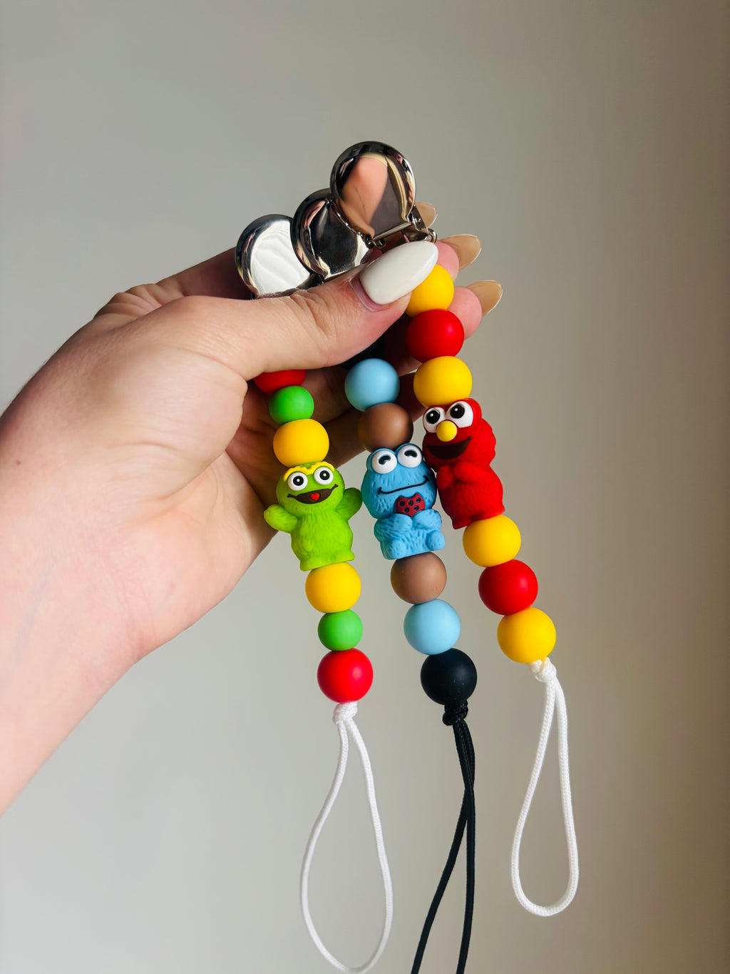 Sesame Paci Teething Clip