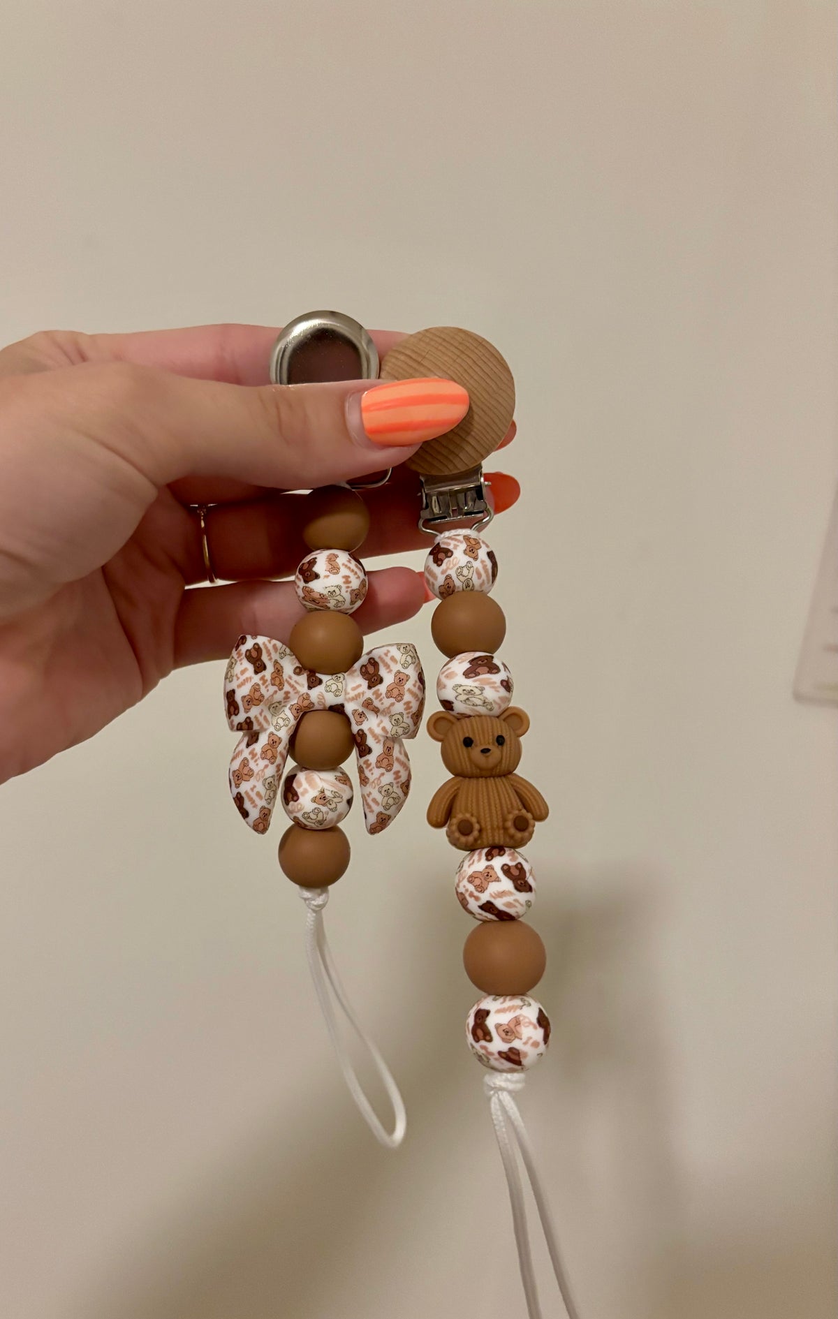 Teddy Bear Paci Clip