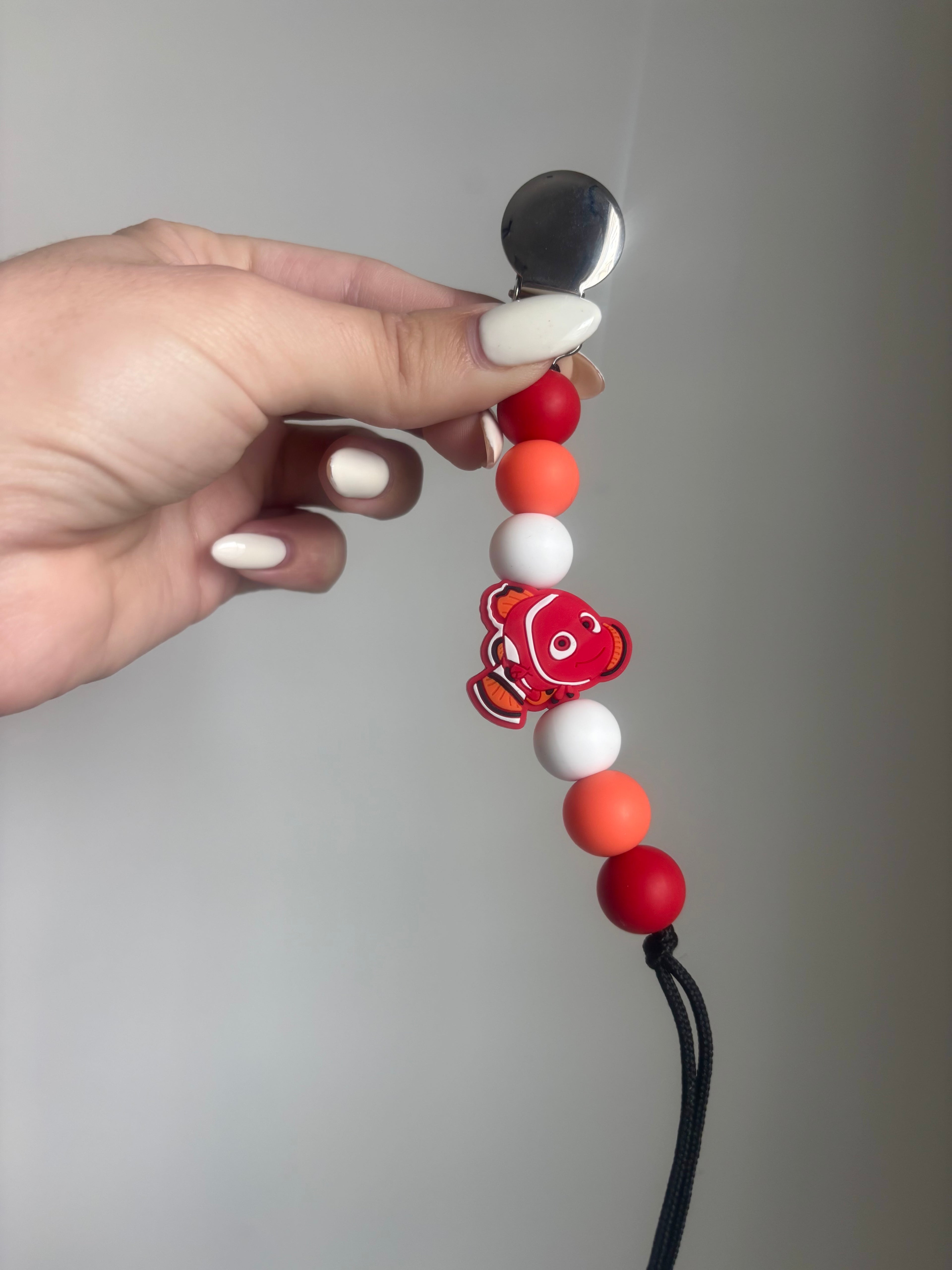 Fish Paci Teething Clip