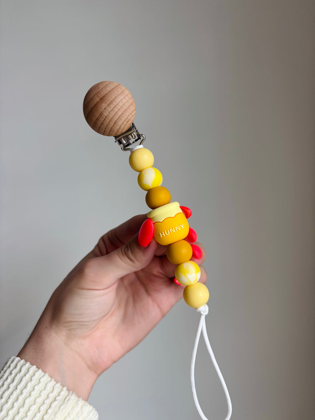 Hunny pot Paci teething clip