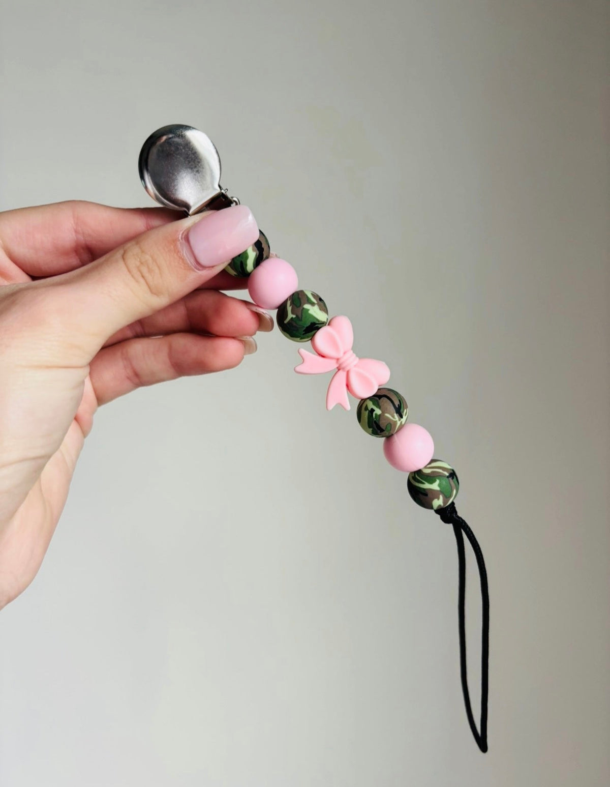 Camo bow Paci teething clip